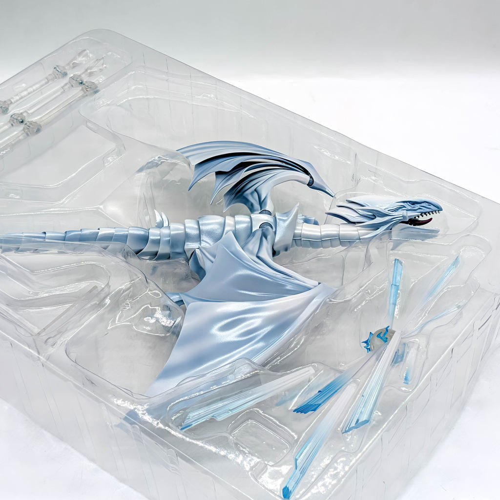 BANDAI S.H.MonsterArts Yu-Gi-Oh! Duel Monsters Blue-Eyes White Dragon