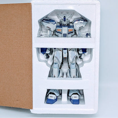 BANDAI METAL BUILD Gundam: Char's Counterattack Beltorchika's Children Hi-ν Gundam