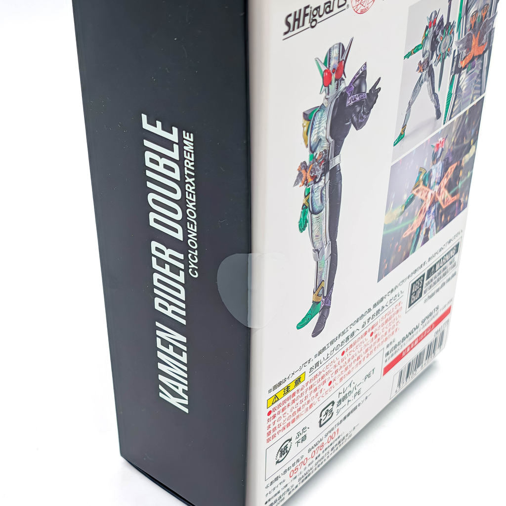 BANDAI S.H.Figuarts Shinkocchou Seihou Kamen Rider W CycloneJoker Xtreme