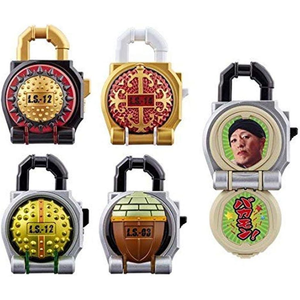 BANDAI CSM Kamen Rider Gaim Lockseed Charmant Set