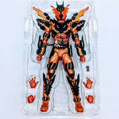 BANDAI S.H.Figuarts Kamen Rider Build Kamen Rider Cross-Magma