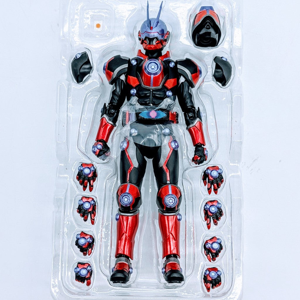BANDAI S.H.Figuarts Kamen Rider Glare