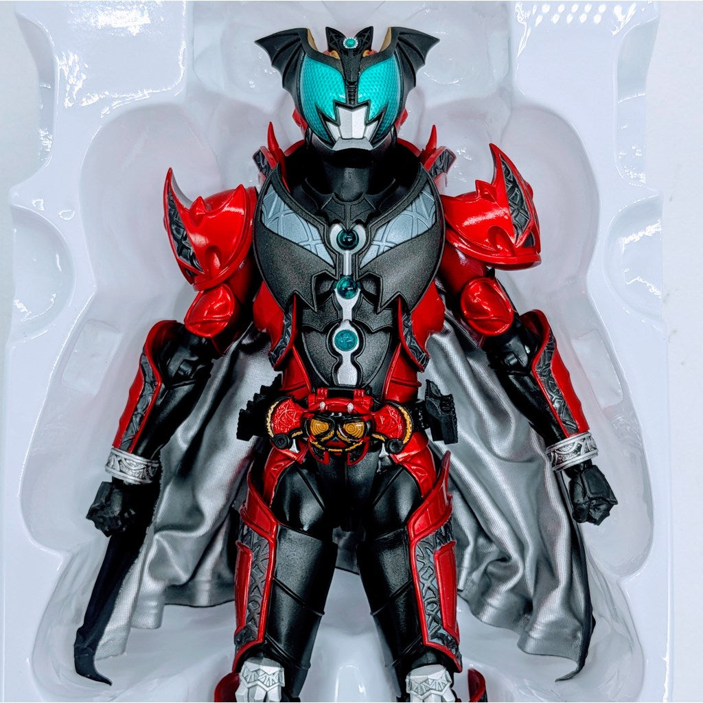 BANDAI S.H.Figuarts Shinkocchou Kamen Rider Dark Kiva