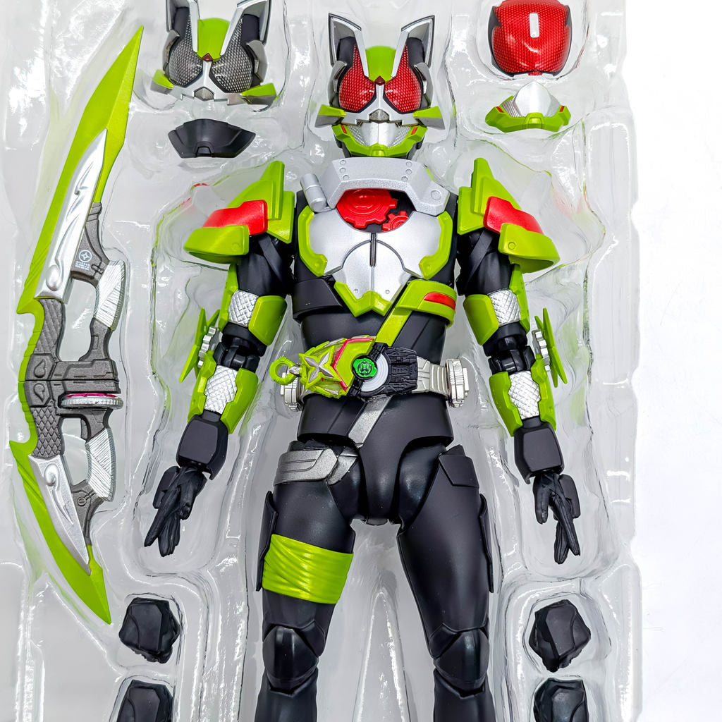 BANDAI S.H.Figuarts Kamen Rider Geats Kamen Rider Tycoon Ninja Form