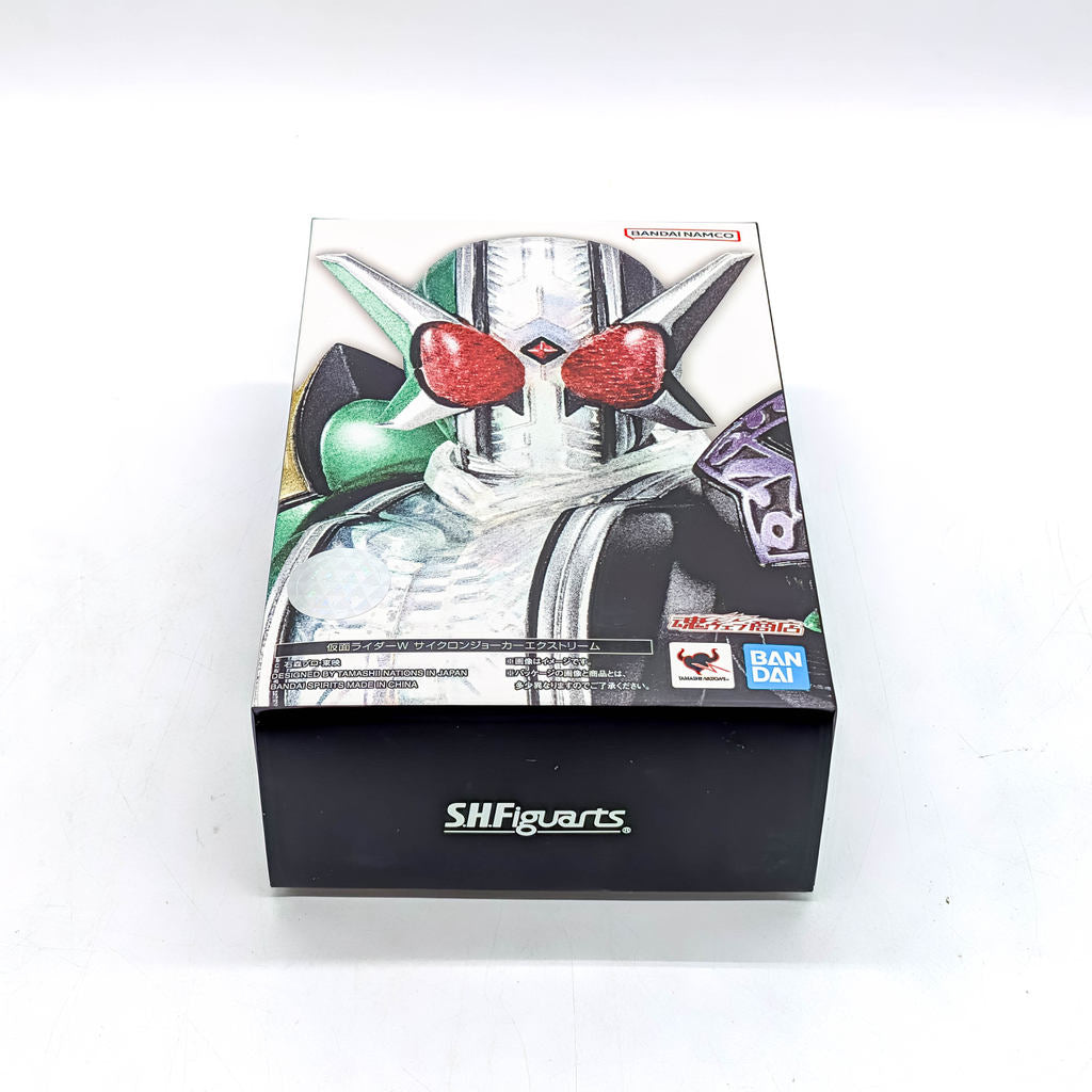 BANDAI S.H.Figuarts Shinkocchou Seihou Kamen Rider W CycloneJoker Xtreme