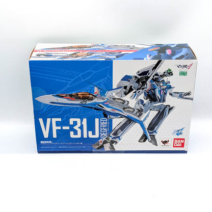 BANDAI DX Chogokin Macross Delta VF-31J Siegfried Hayate Immelmann Use